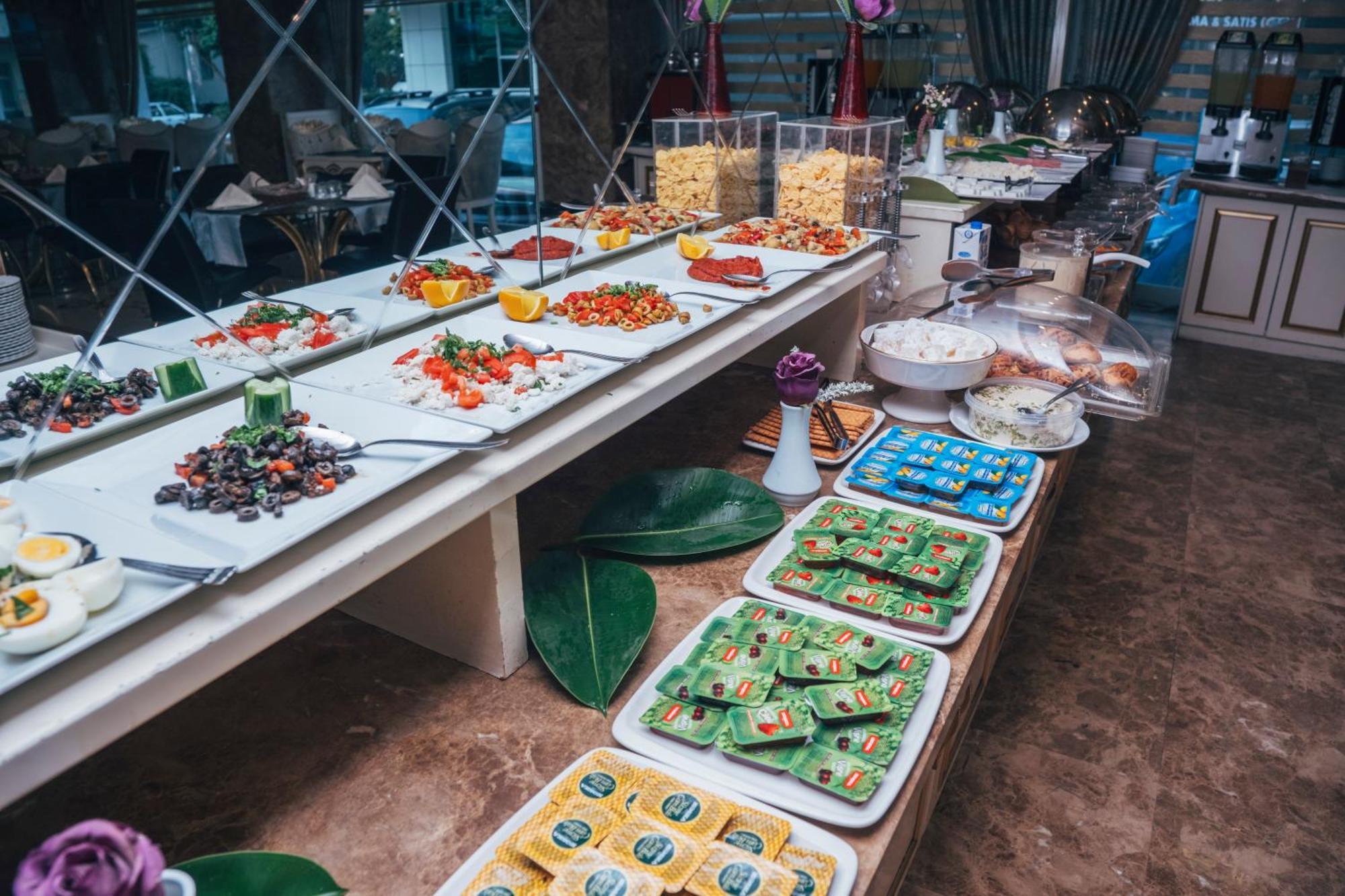 Royal Mersin Otel 외부 사진